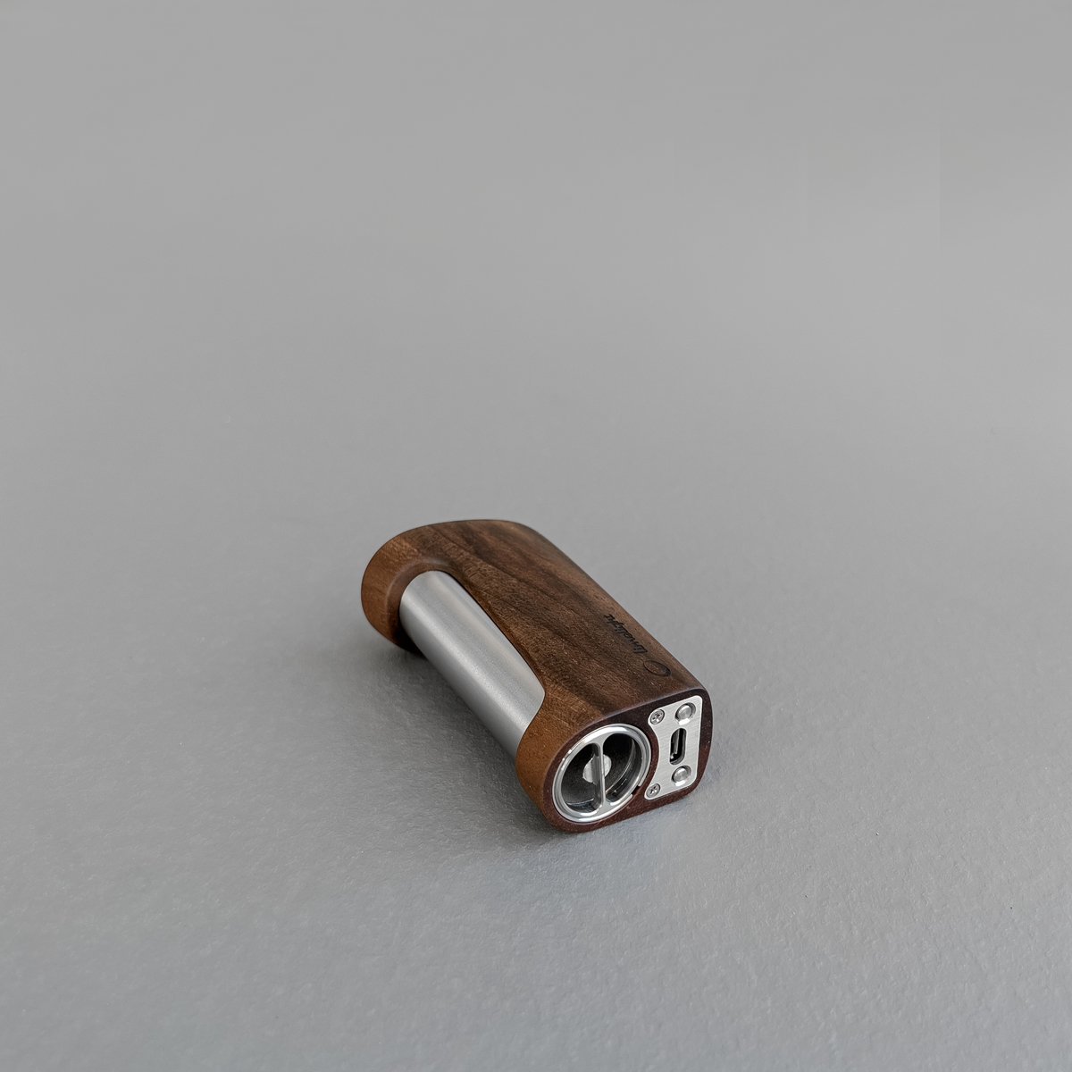 Walnut-freehand-M_3